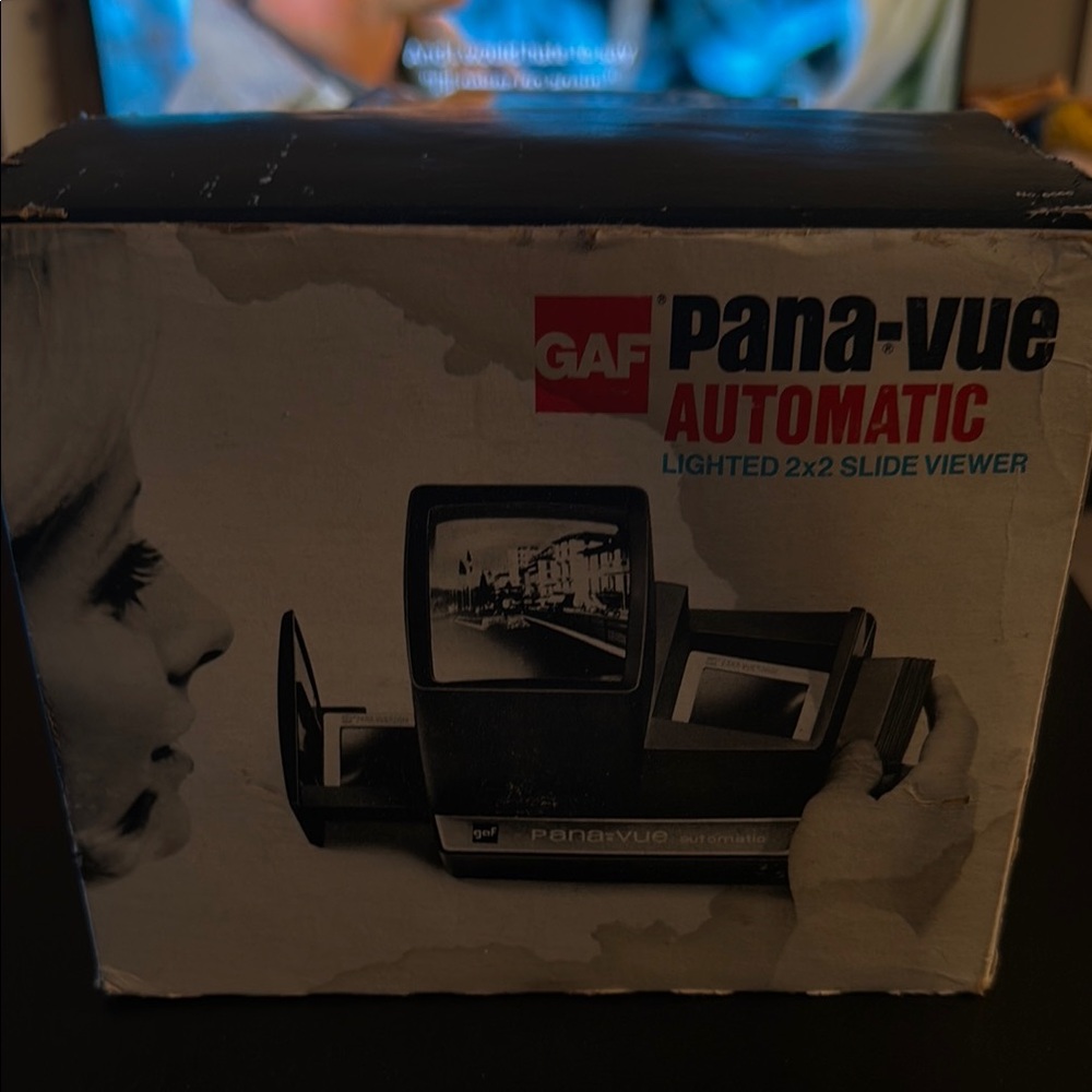 GAF Pana-vue Automatic Slide Viewer